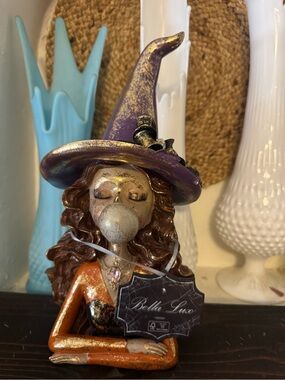 Bella Lux Brown Haired Witch with Purple hat blowing bubble gum